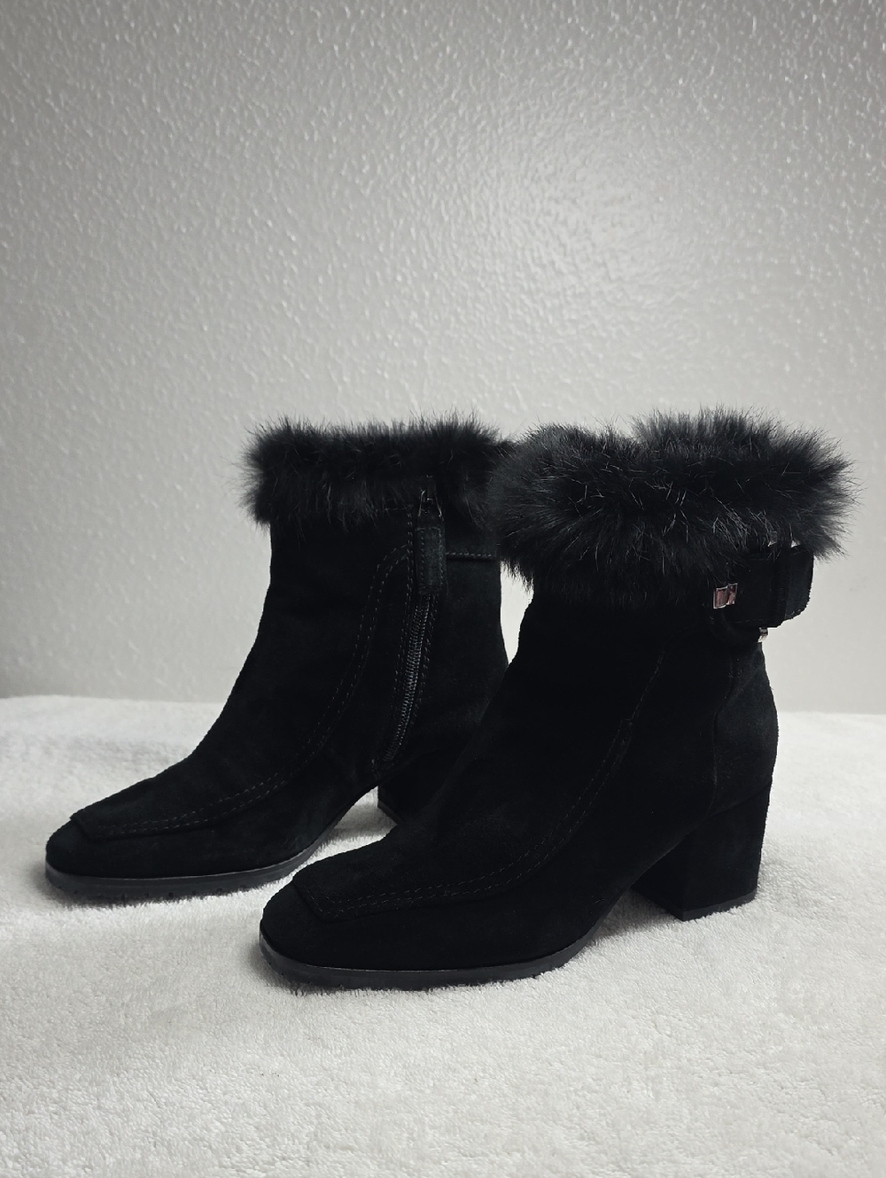Aquatalia Rabbit Fur-Trim & Shearling Lined  Suede Ankle Boots Ladies 5.5 Vguc